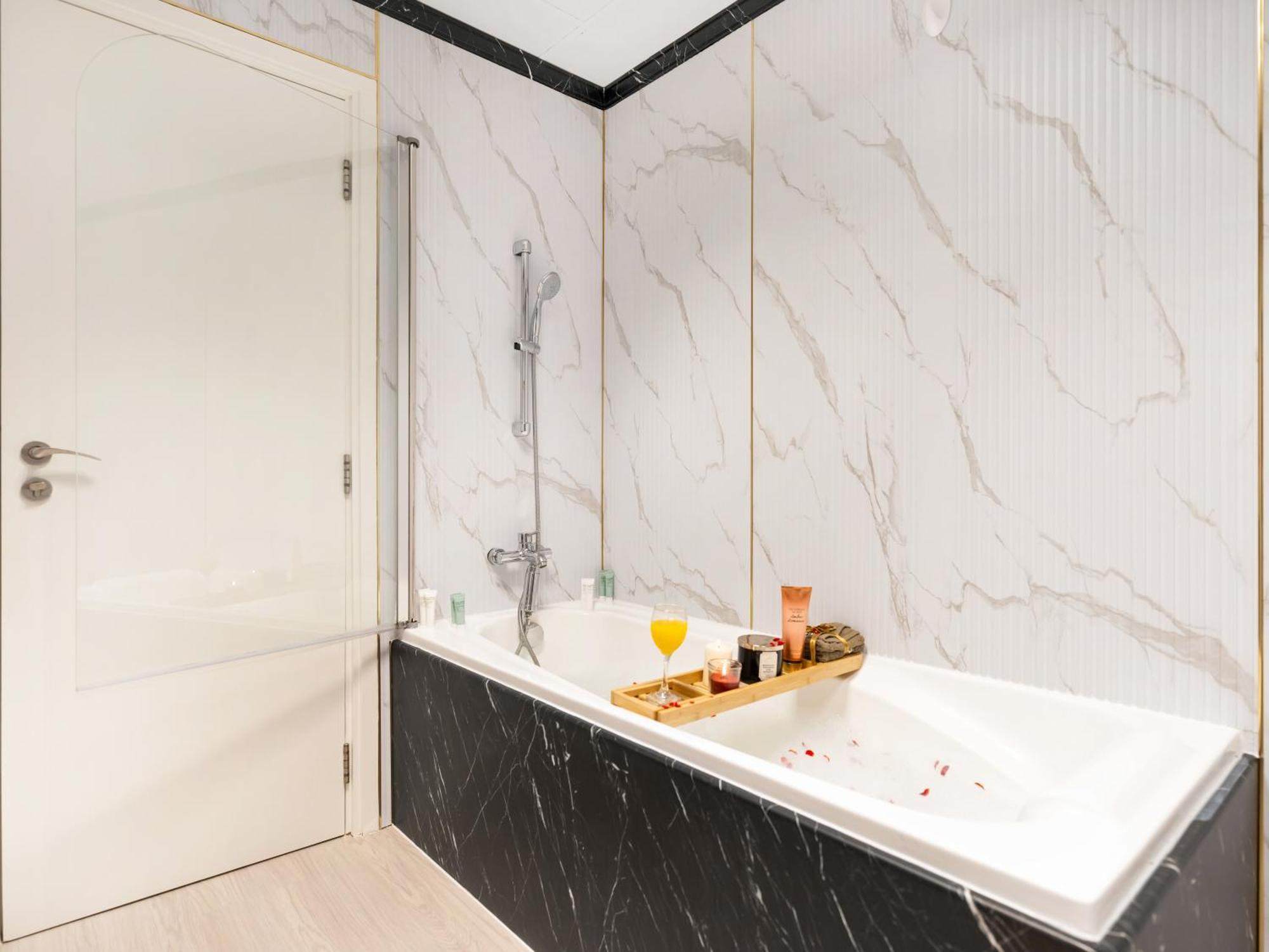 Apartment Super Luxury 2 Bhk - Eye & Palm View - Jbr
