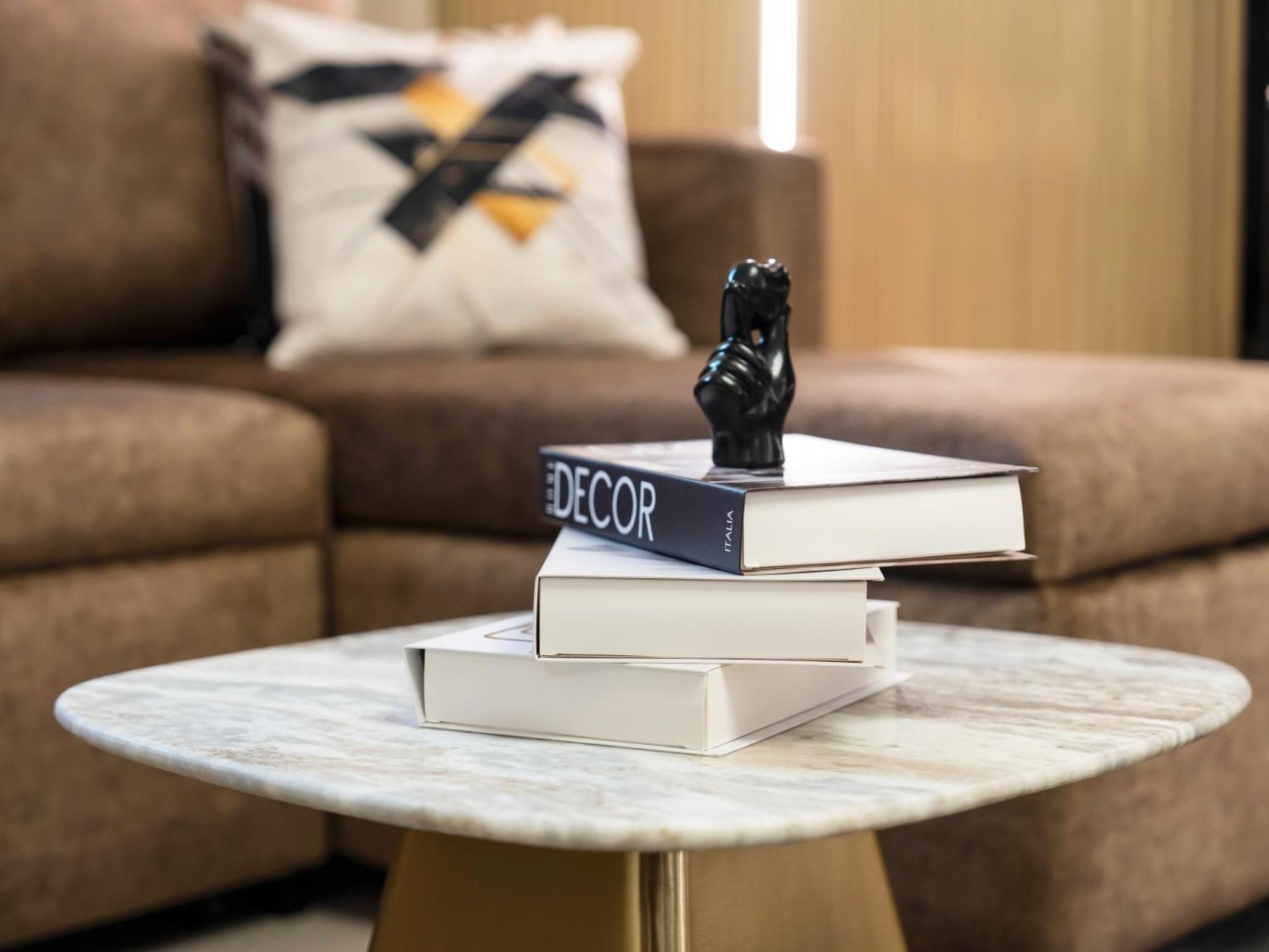 Super Luxury 2 Bhk - Eye & Palm View - Jbr *